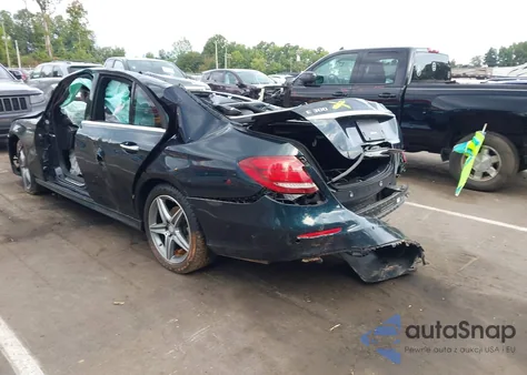 2017 Mercedes-Benz E 300 4Matic из США, поврежденный, VIN WDDZF4KB3HA012683